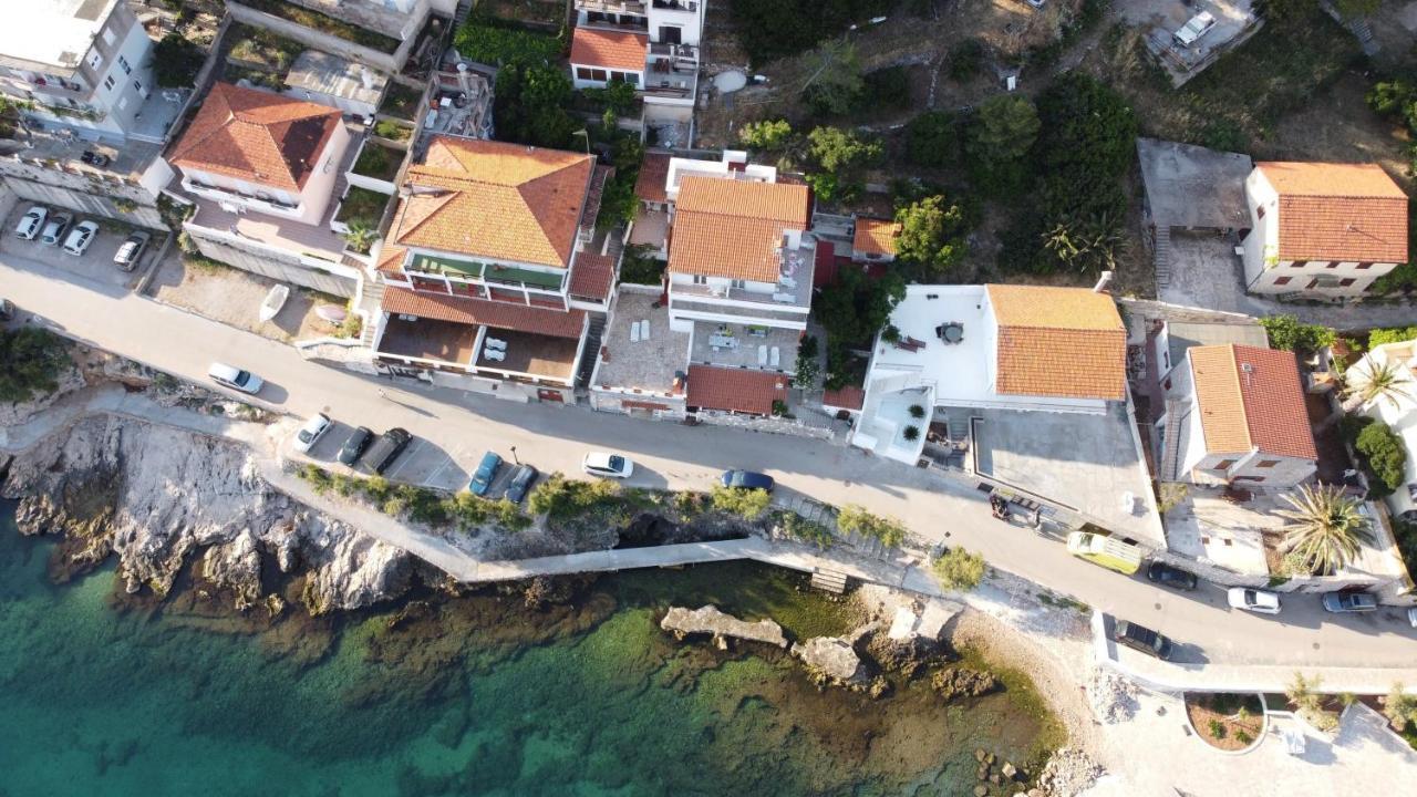 Apartments Peronja Jelsa Seafront Exteriör bild